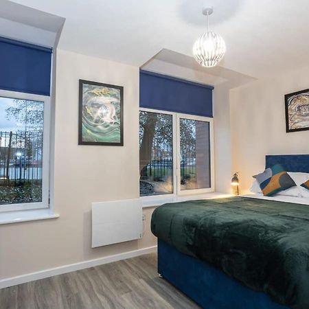Lovely 1 Bedroom Apartment In Манчестер Екстер'єр фото