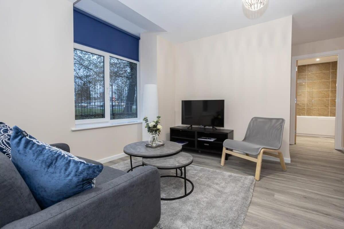 Lovely 1 Bedroom Apartment In Манчестер Екстер'єр фото